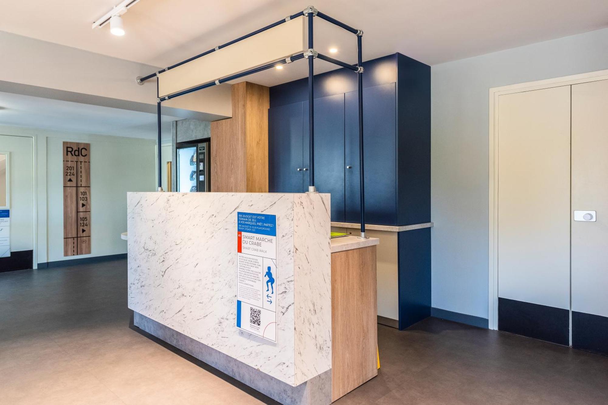 Ibis Budget Villefranche Limas ภายนอก รูปภาพ