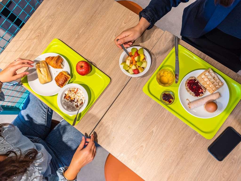 Ibis Budget Villefranche Limas ร้านอาหาร รูปภาพ